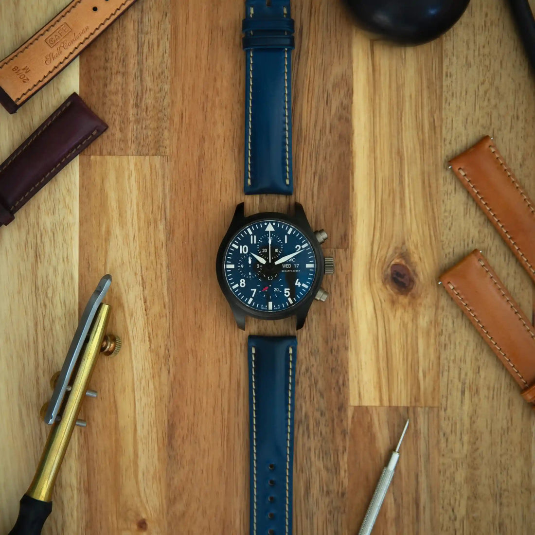 Cordovan Strap Padded in Ocean