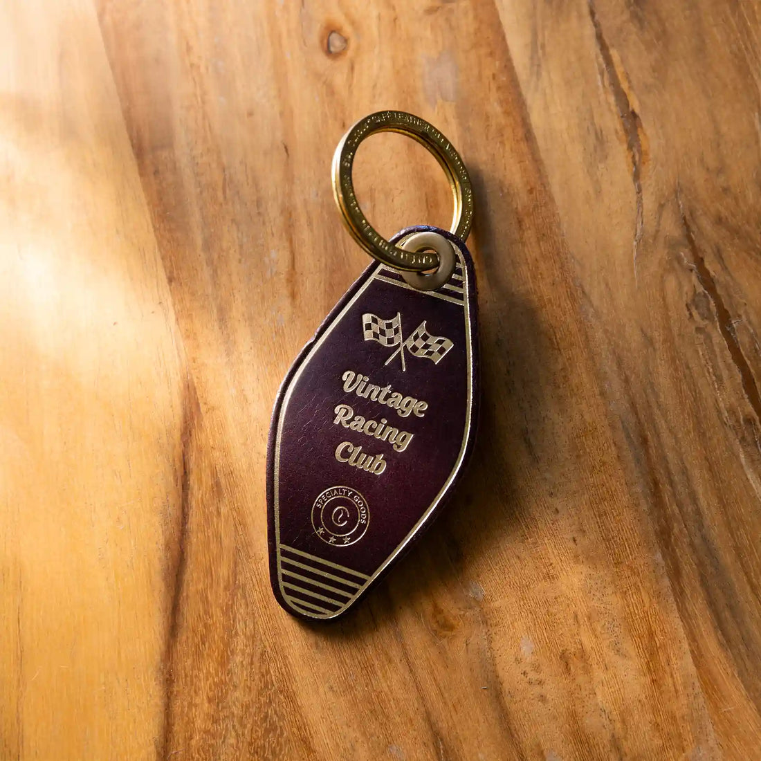 Motel Keychain Vintage Racing Club in Burgundy
