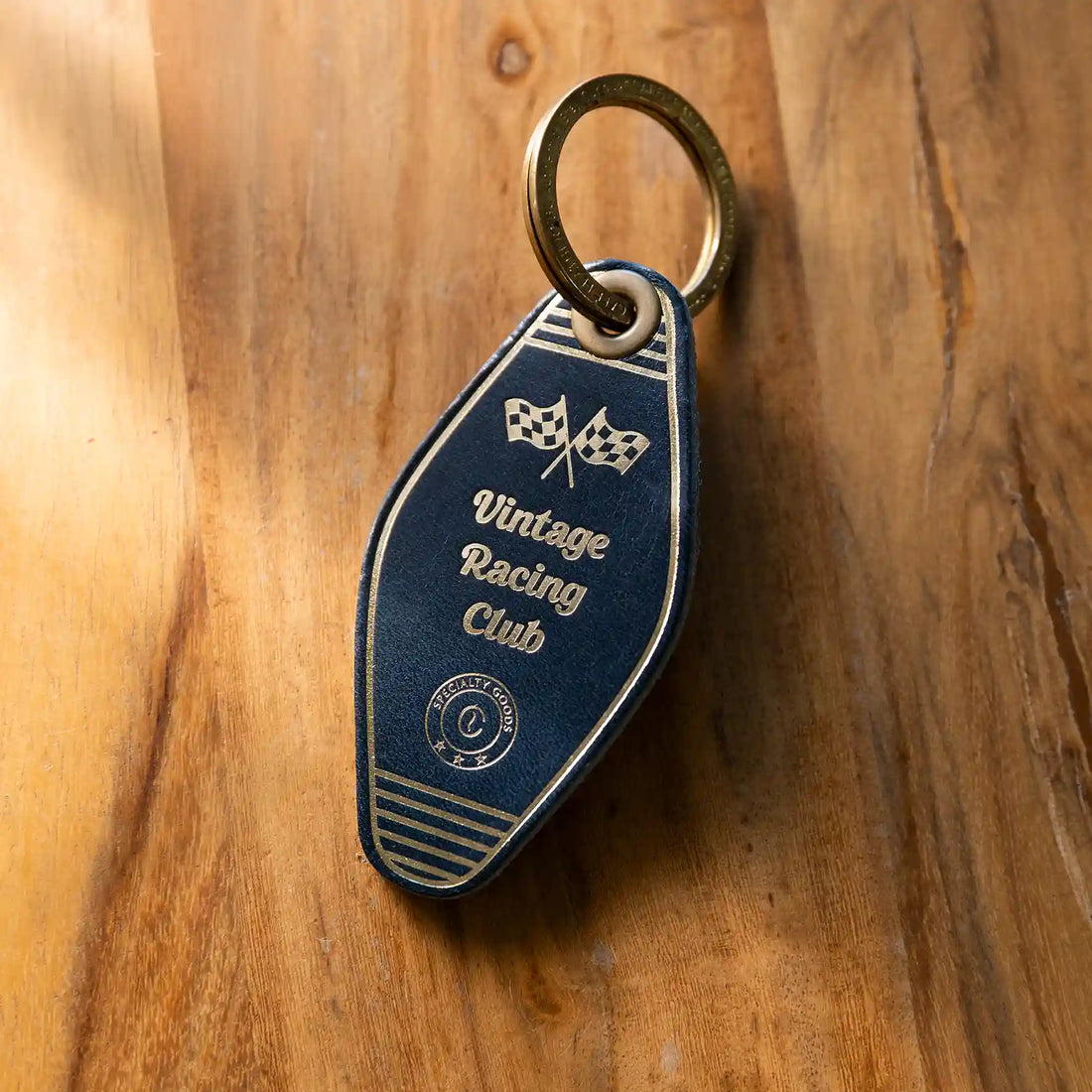 Motel Keychain Vintage Racing Club in Ocean