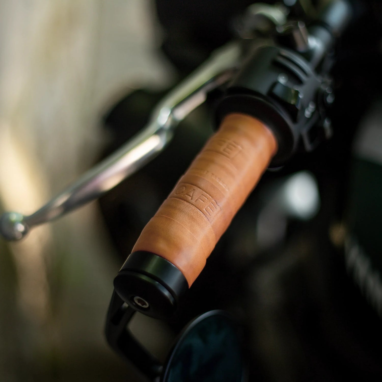 Motorcycle Leather Grips in Natural