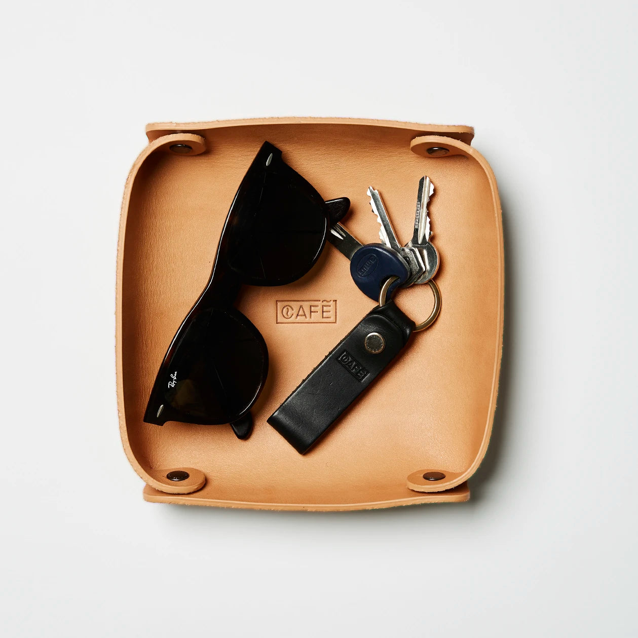 valet tray natural