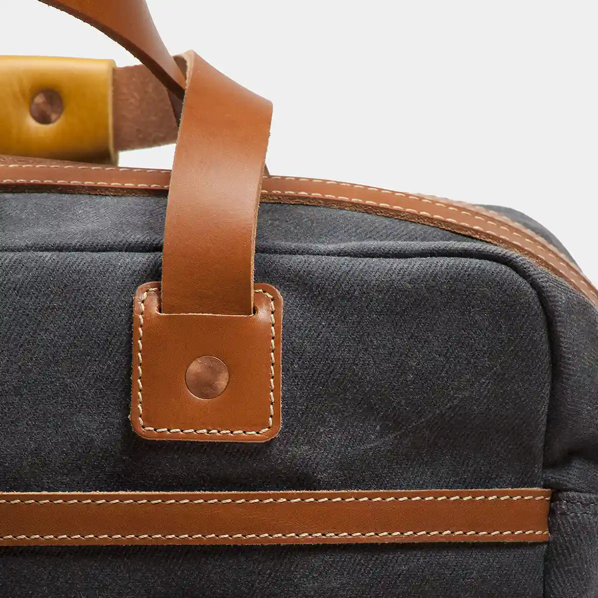 The 48H Travel Bag