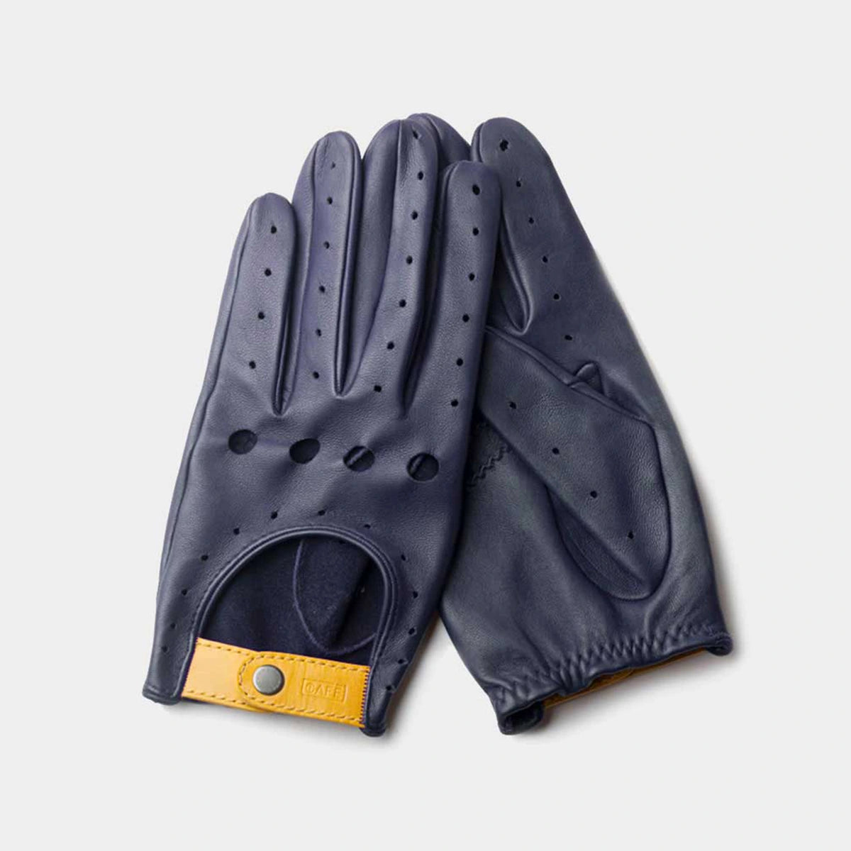 Triton Driving Gloves in Marlin