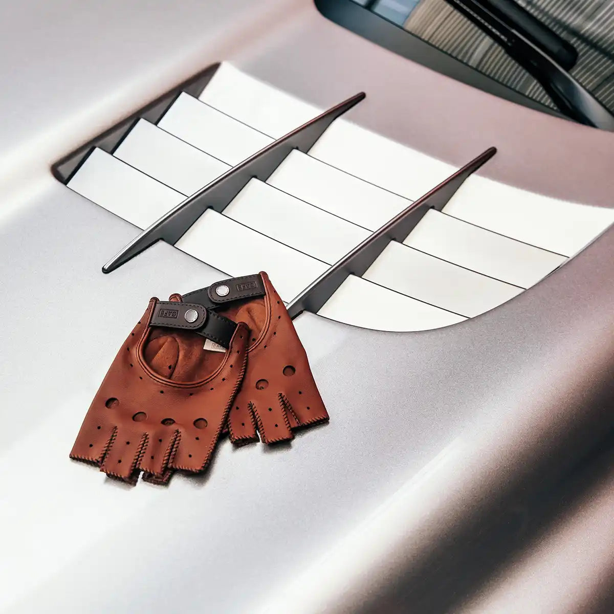 fingerless leather driving gloves brown