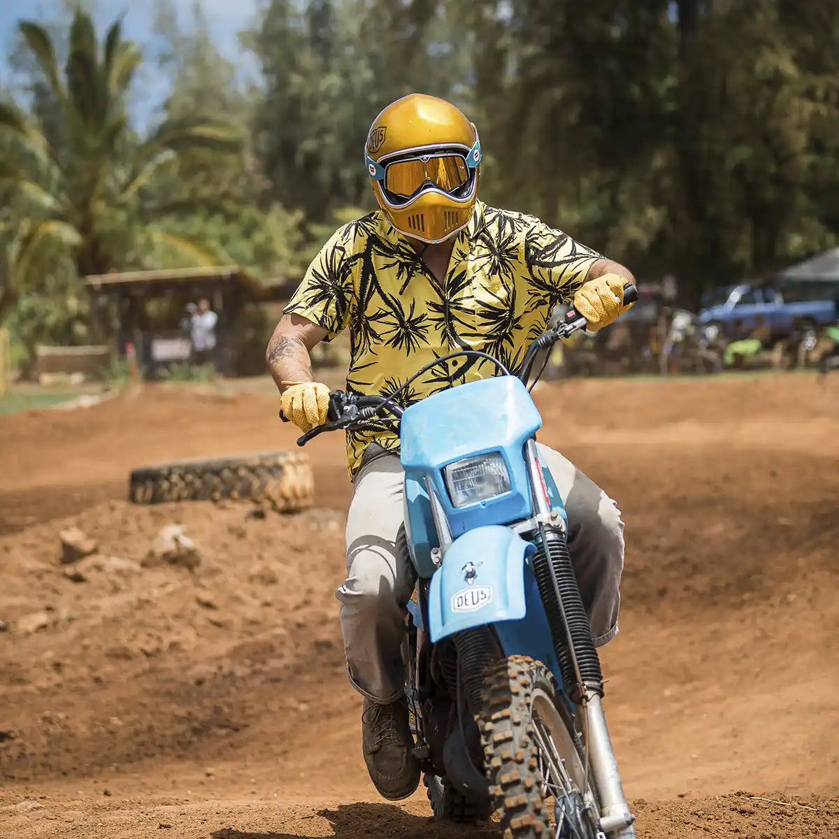 The Dirt Gloves Carbon/Kevlar in Cream