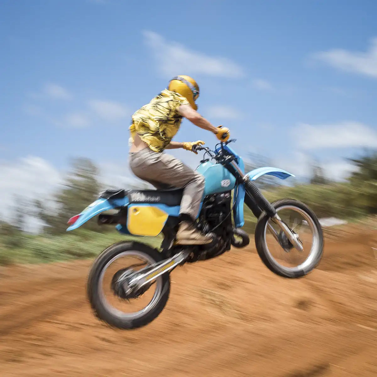 The Dirt Gloves Carbon/Kevlar in Cream