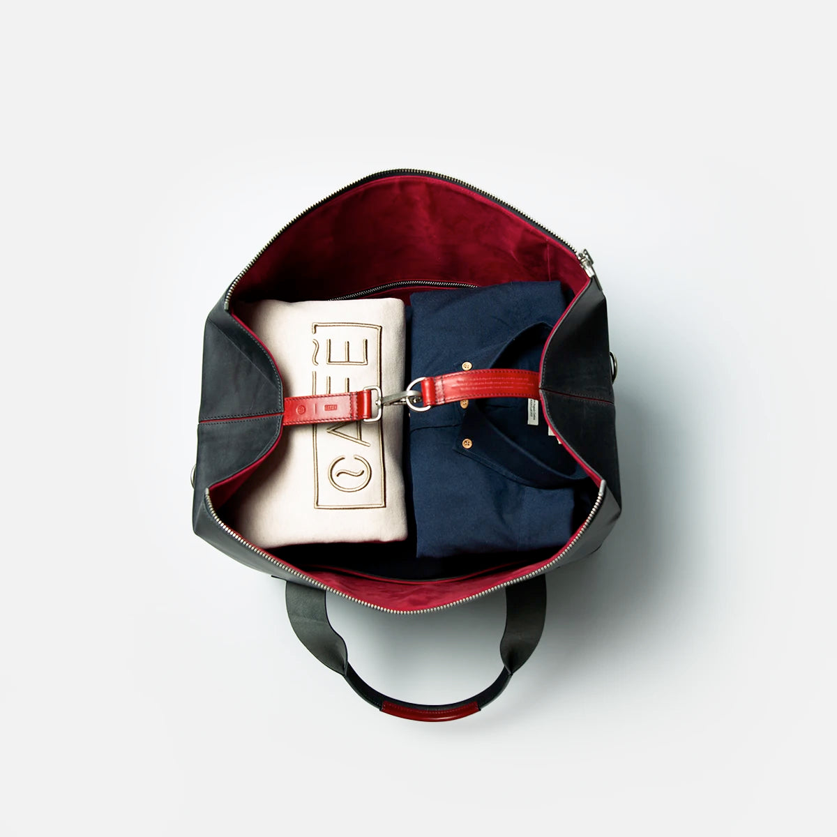 Pilot Bag IWC x CAFÉ