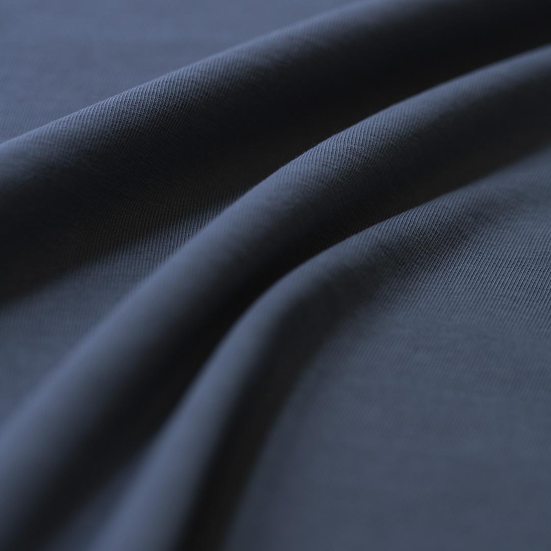 organic heavy bag tee charcoal texture