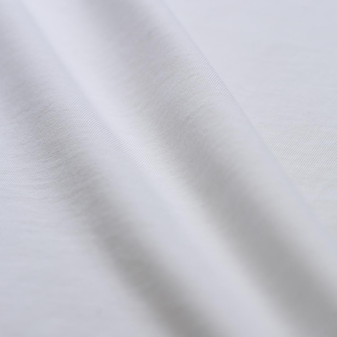 organic heavy bag tee white texture