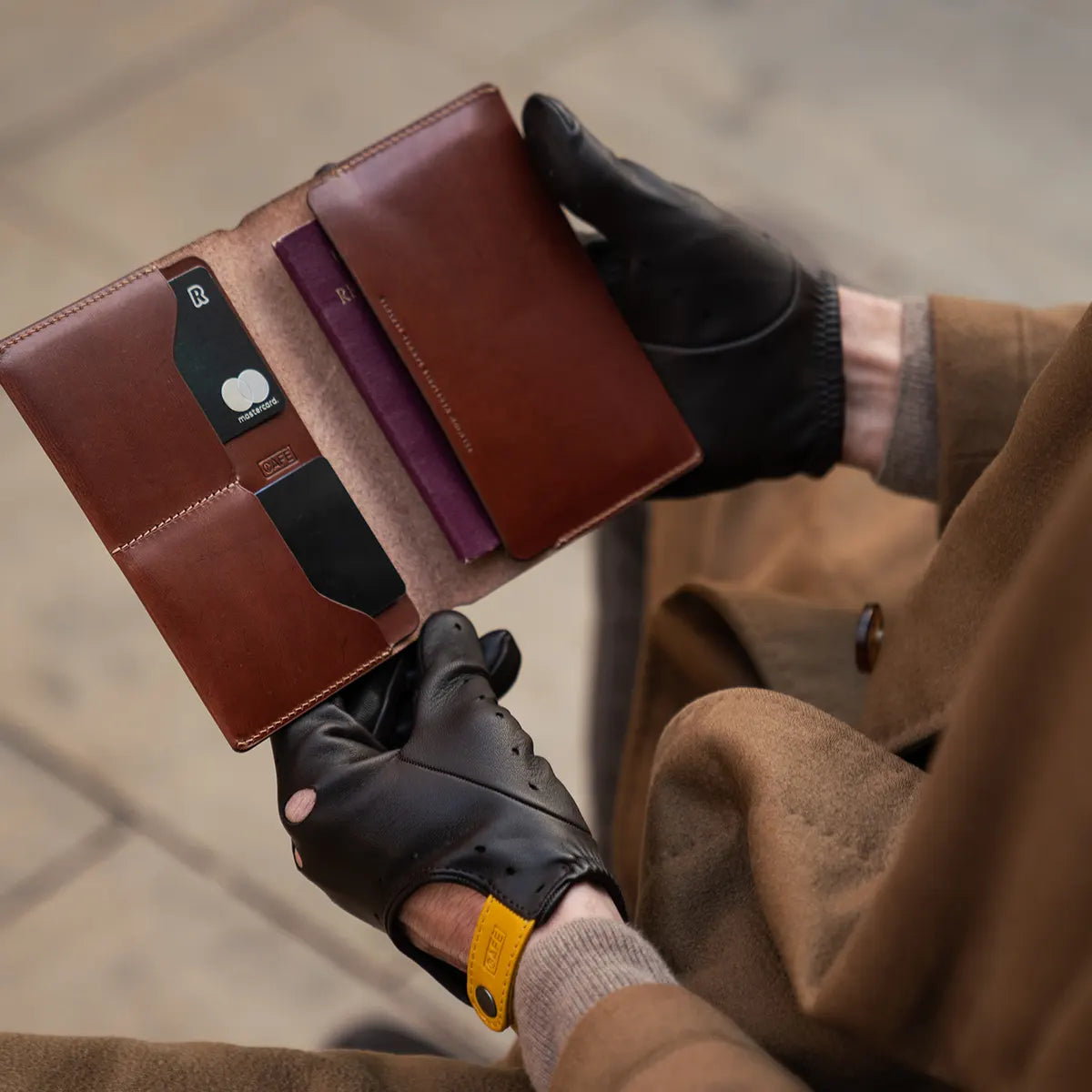 Travel Wallet - Roasted