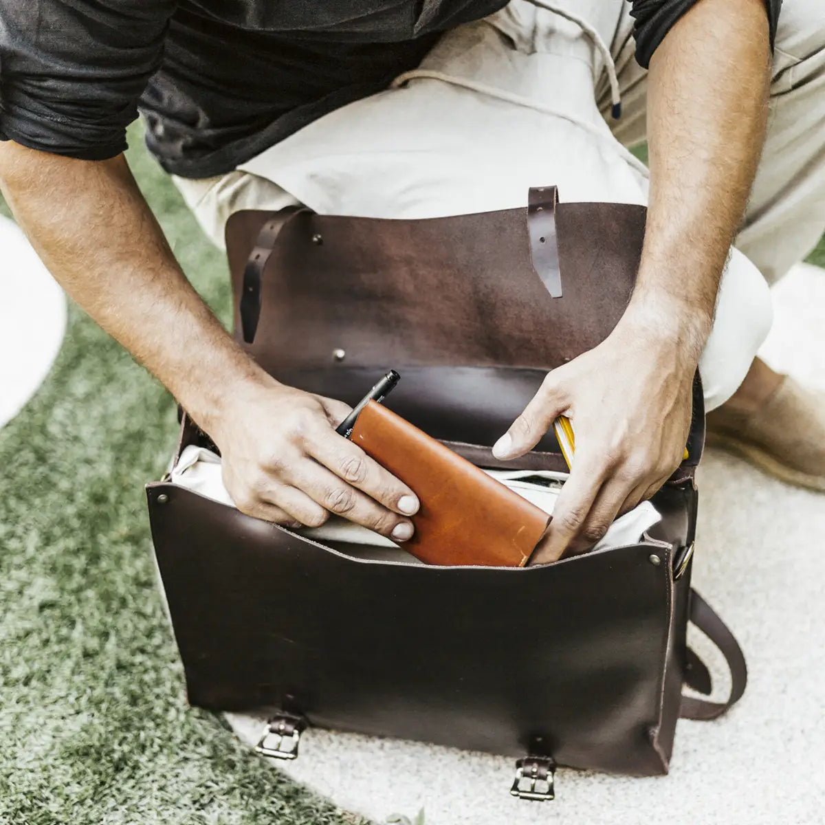 Travel Wallet - Roasted
