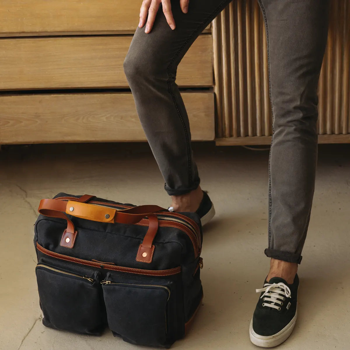 The 48H Travel Bag in Navy