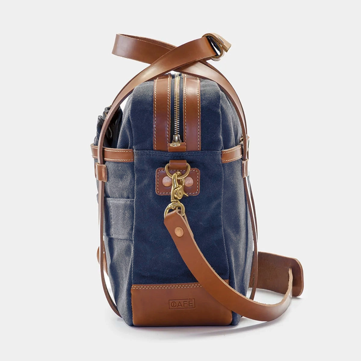 The 24H Travel Bag in Navy