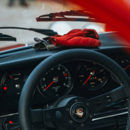 Driving Gloves in Camel &amp; Black Coffee Suede