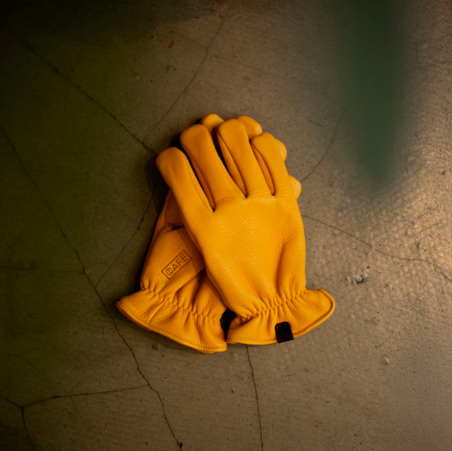 Motorcycle Gloves. Yellow Leather Motorcycle Gloves