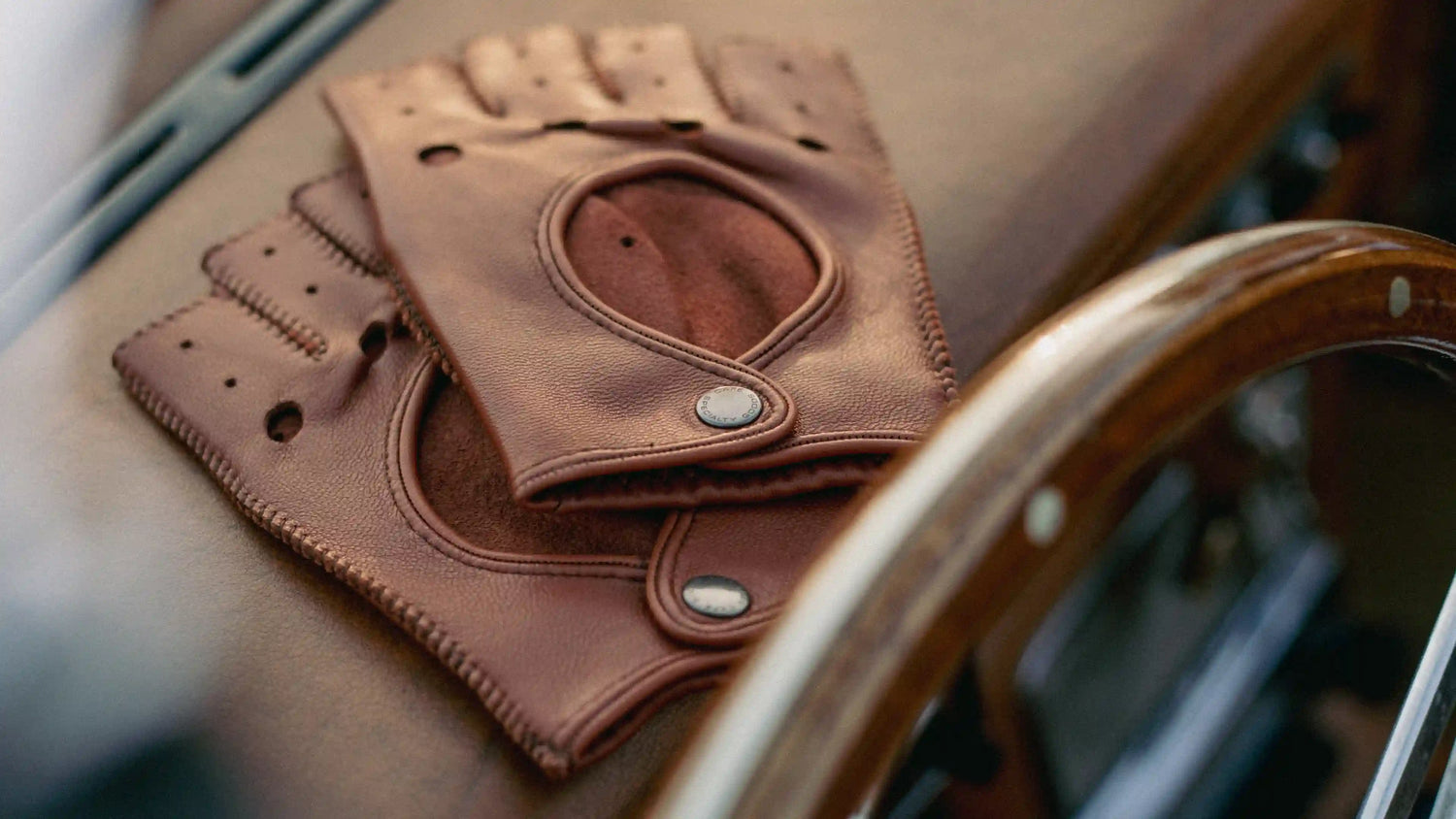 Targa Fingerless Driving Gloves Roasted