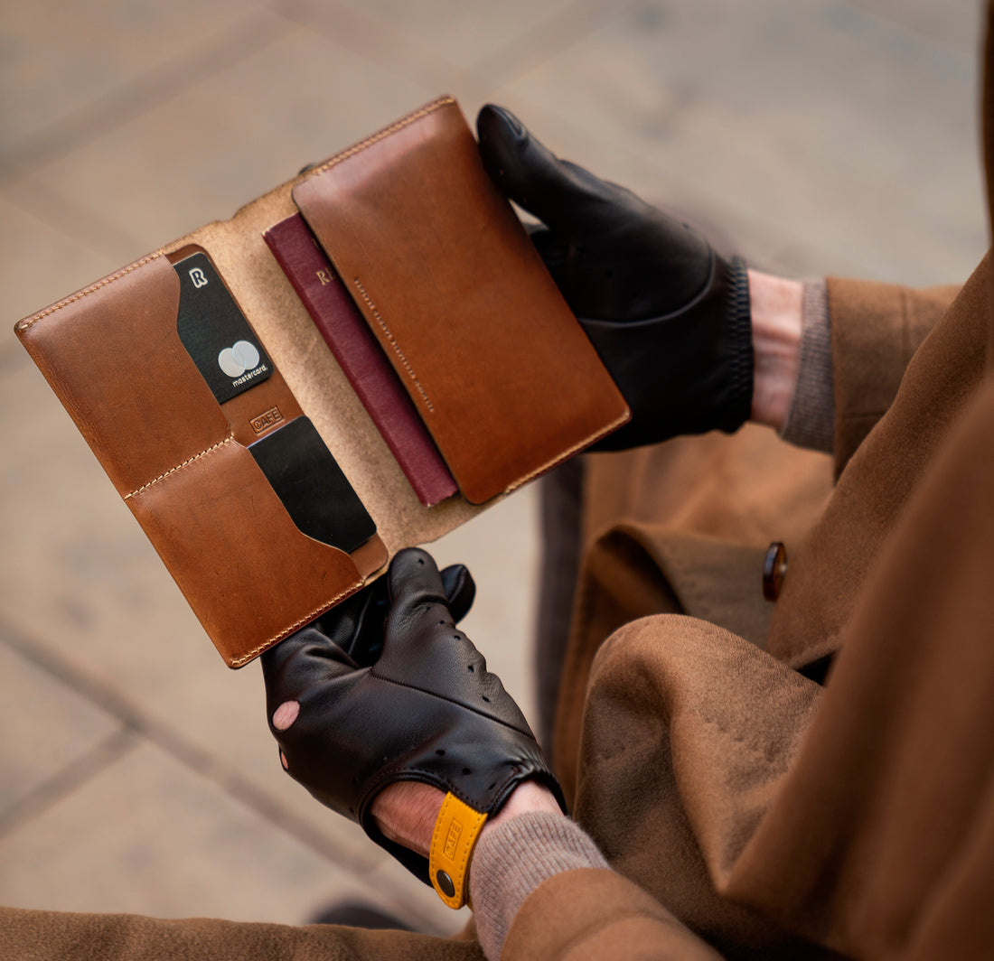Travel Wallet - Roasted