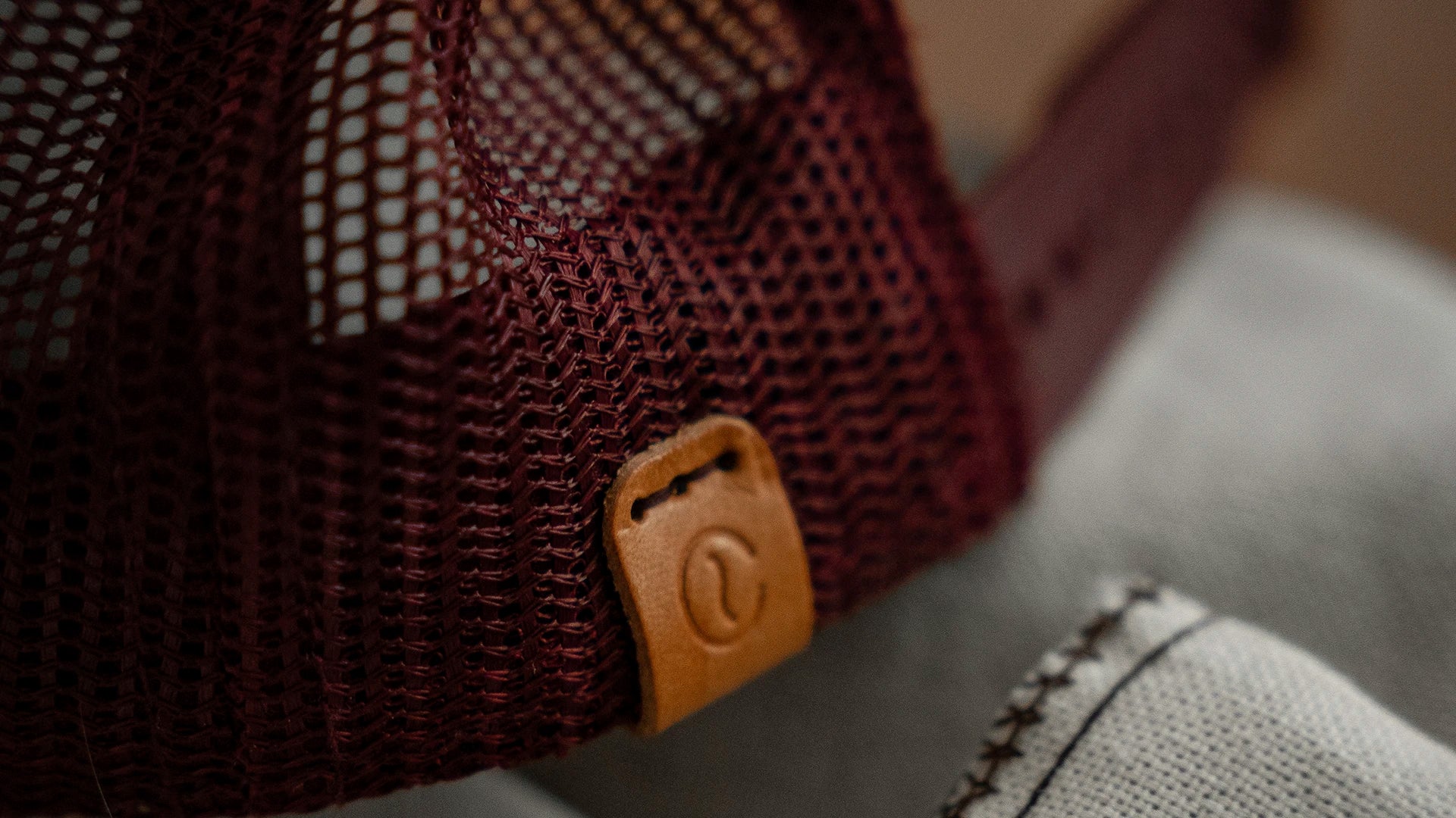 suede mesh cap burgundy black coffee 3