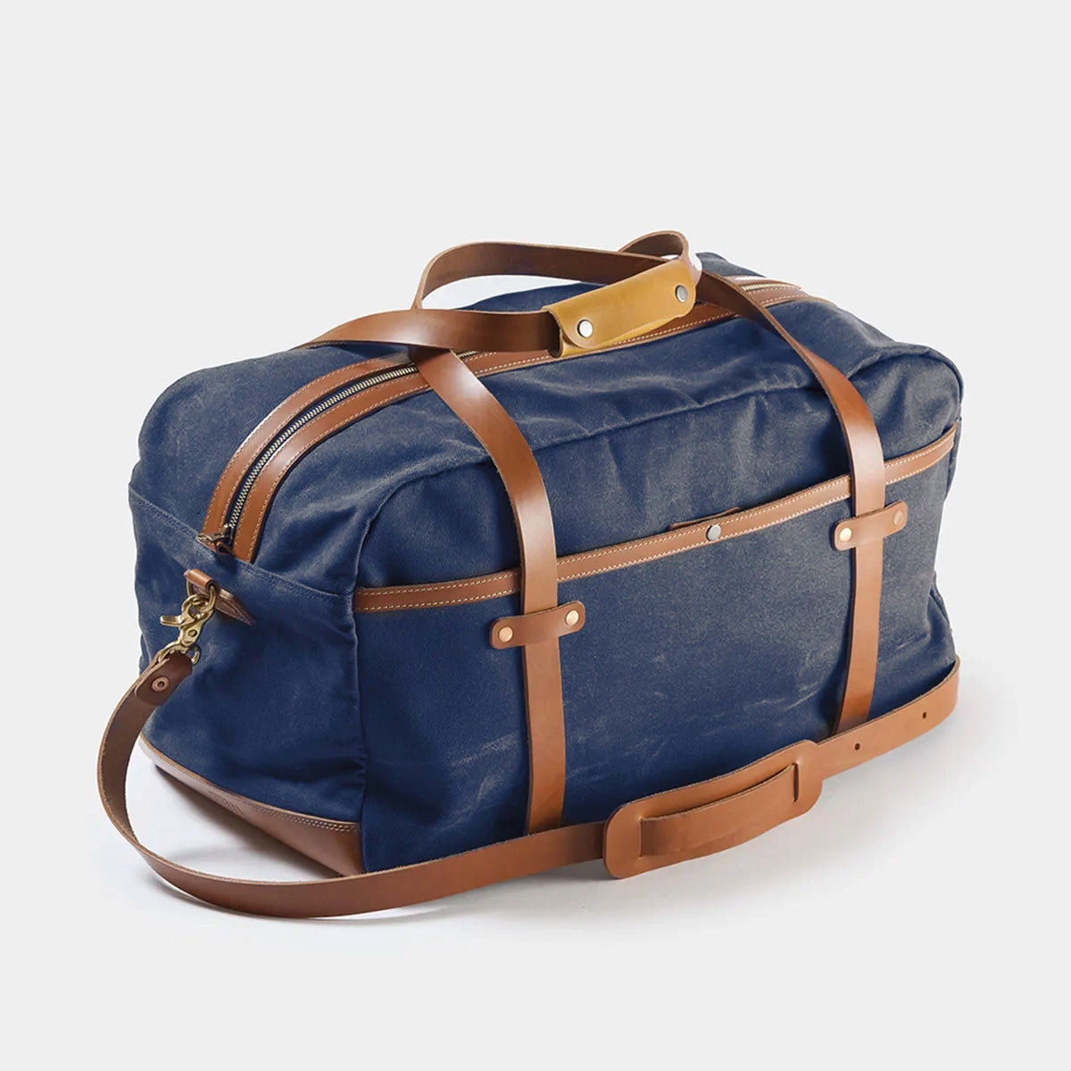 The Weekender Travel Bag in Navy