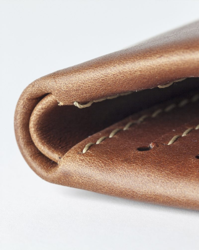 leather wallet brown closed detail