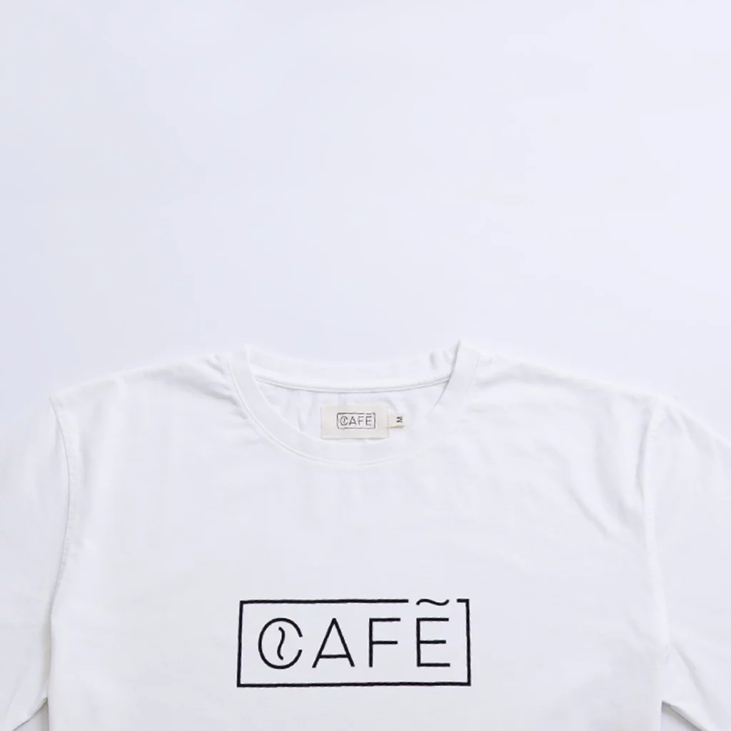 The Organic Tee in White/Café