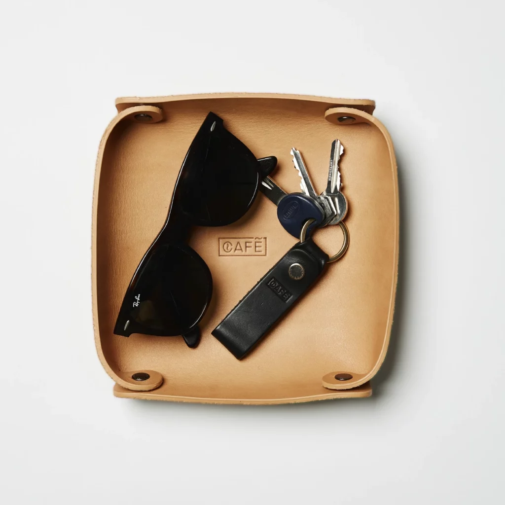Leather Valet Tray in Natural